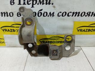 Кронштейн (сопут. товар) передний FIAT ALBEA 2012