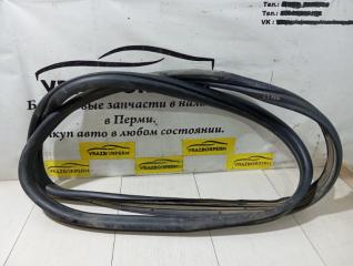 Запчасть уплотнитель двери передний правый FIAT ALBEA 2012