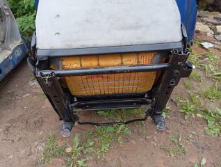 Сиденье переднее левое ALBEA 2012 1400 8V 80CV/59KW (M13)