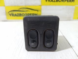 Фото запчасти кнопка обогрева сидений Лада 2111 Б/У запчасть Запчасть кнопка обогрева сидений Лада 2111