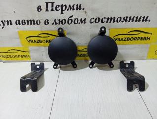 Заглушка бампера левая Chevrolet Niva