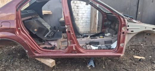 Порог кузова правый RENAULT LOGAN 2012 Б/У Порог кузова правый RENAULT LOGAN 2012