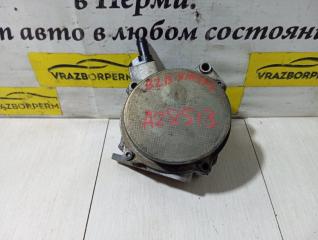 Запчасть насос вакуумный Volkswagen Passat