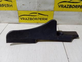 Запчасть уголок (накладка) жабо правый Renault Duster