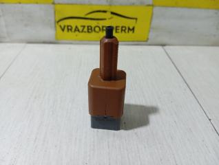 Запчасть датчик включения стоп-сигнала Nissan Teana