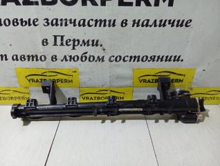 Запчасть рампа топливная Ford Focus 2