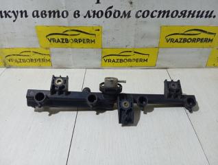 Запчасть рампа топливная Renault Clio