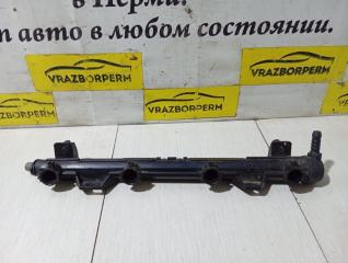 Запчасть рампа топливная Skoda Rapid