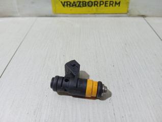 Запчасть форсунка топливная Renault Clio 2