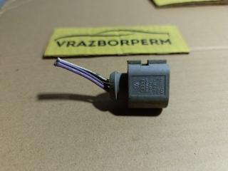 Фото запчасти разъем (фишка/штекер) Volkswagen Touareg Б/У запчасть Запчасть разъем (фишка/штекер) Volkswagen Touareg