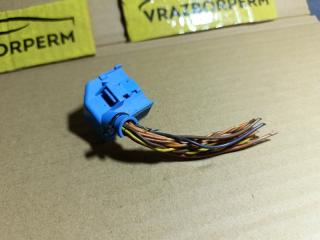 Разъем (фишка/штекер) Octavia A5