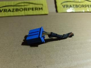 Разъем (фишка/штекер) Octavia A5