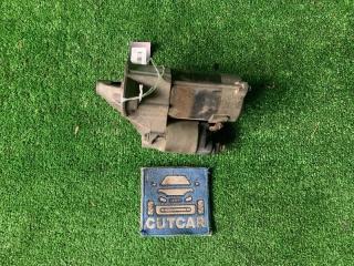 Запчасть стартер TOYOTA COROLLA 2001