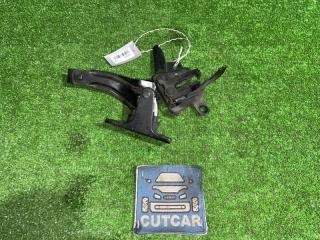 Запчасть замок капота SUBARU LEGACY 2009