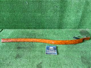 Запчасть накладка на торпедо TOYOTA MARK II 2004