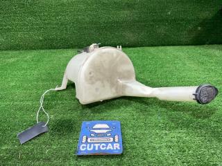 Запчасть бачок стеклоомывателя Toyota FUNCARGO