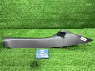 Запчасть накладка стойки лобового стекла передняя правая FORD EXPLORER 2011