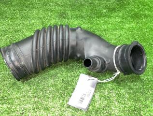 Патрубок воздушного фильтра TOYOTA IQ KGJ10 1KR-FE