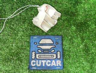 Крепление бампера заднее левое TOYOTA YARIS