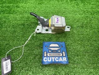 Запчасть блок управления srs передний правый TOYOTA CRESTA 1996