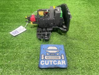 Запчасть блок предохранителей салонный PEUGEOT 208 2013