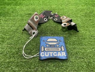 Запчасть петля капота MAZDA TRIBUTE 2003