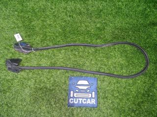 Запчасть уплотнительная резинка боковой двери передняя правая TOYOTA CROWN 1997