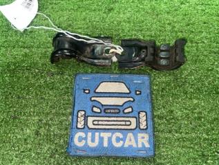 Запчасть крепление радиатора TOYOTA MARK II 2004