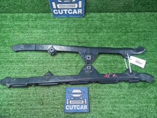 Крепление бампера заднее TOYOTA AVENSIS 2005