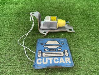 Запчасть датчик подушки безопасности передний левый TOYOTA PROGRES 2000