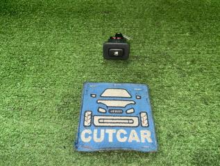 Запчасть кнопка открывания бензобака TOYOTA CROWN 1997