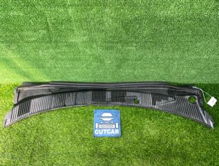 Запчасть решетка под лобовое стекло TOYOTA GAIA 2003