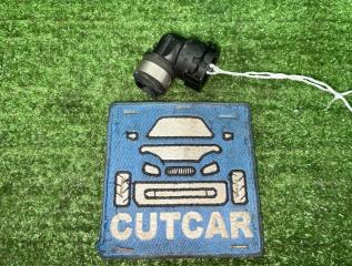 Фото запчасти фланец системы охлаждения BMW X1 2011 контрактная запчасть Запчасть фланец системы охлаждения BMW X1 2011