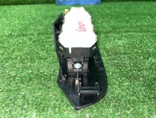 Блок управления стеклоподъемниками передний правый AURIS 2014 NZE181 1NZ-FE