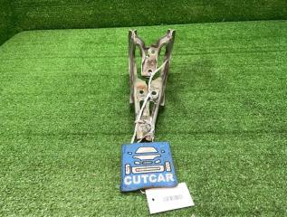 Запчасть петля капота HONDA MOBILIO 2002