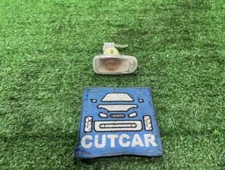 Запчасть повторитель поворота в крыло TOYOTA