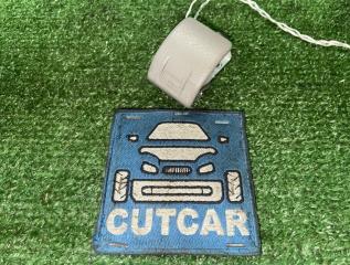 Фото запчасти ручка открывания капота MITSUBISHI GRANDIS 2004 контрактная запчасть Запчасть ручка открывания капота MITSUBISHI GRANDIS 2004