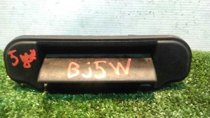 Ручка двери багажника задняя MAZDA FAMILIA