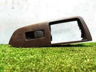 Кнопка стеклоподъемника задняя левая TOYOTA CRESTA
