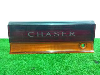 Вставка между стопов TOYOTA CHASER