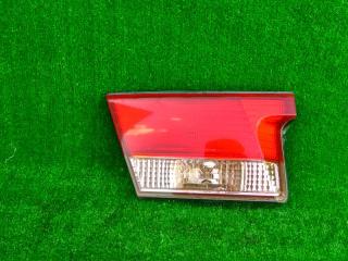 Вставка между стопов левая NISSAN SUNNY