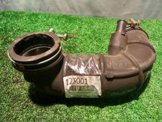 Патрубок воздушного фильтра TOYOTA VITZ