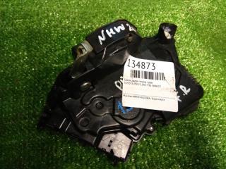 Замок двери передний правый TOYOTA PRIUS контрактная Замок двери передний правый TOYOTA PRIUS