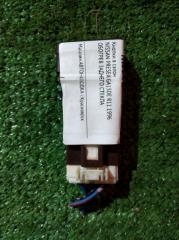 Кнопка обогрева заднего стекла NISSAN PRESEA 1996