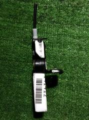 Ручка открывания бензобака HONDA STEPWGN 2003-2005 контрактная Ручка открывания бензобака HONDA STEPWGN 2003-2005