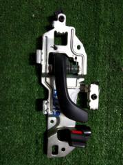 Ручка внутренняя передняя левая HONDA AIRWAVE 04.2005 - 03.2008