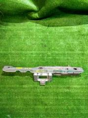 Рамка радиатора передняя NISSAN CUBE