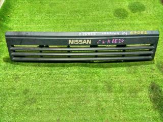Решетка радиатора NISSAN CARAVAN