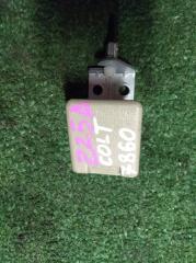 Ручка открывания капота MITSUBISHI COLT