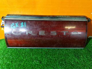 Вставка между стопов TOYOTA CRESTA